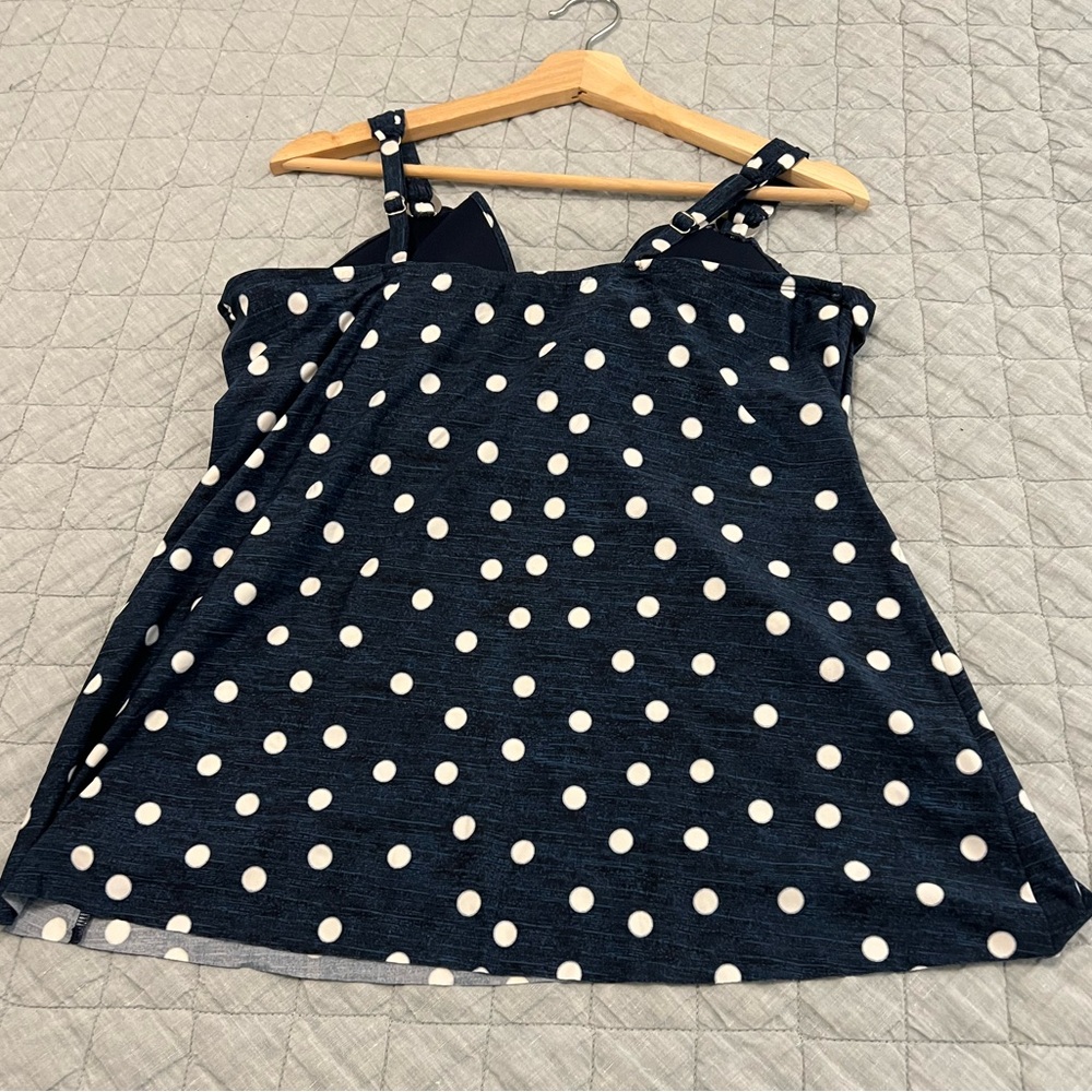 Miraclesuit Polka Dot Tankini Top & Bottoms NWOT